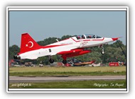 NF-5B Turkish Stars 69-4009_2